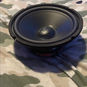 Black 5 Core Speaker